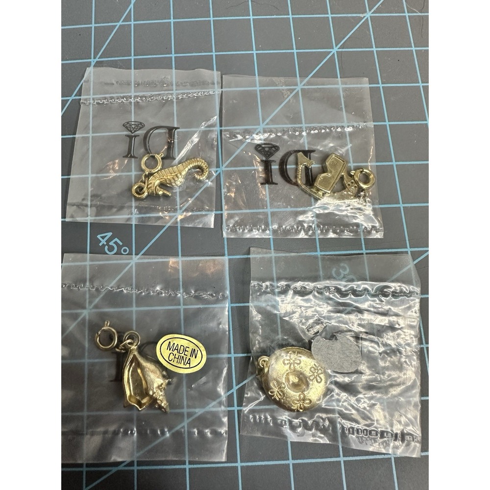 Diamonds International DI Cruise Jewelry Charm Bracelet or Charms Set Of 4